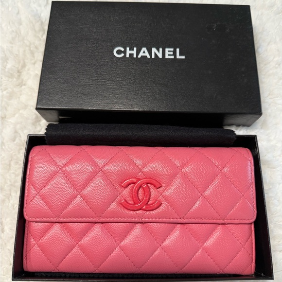 CHANEL Handbags - Chanel Pink Quilted Women's Wallet